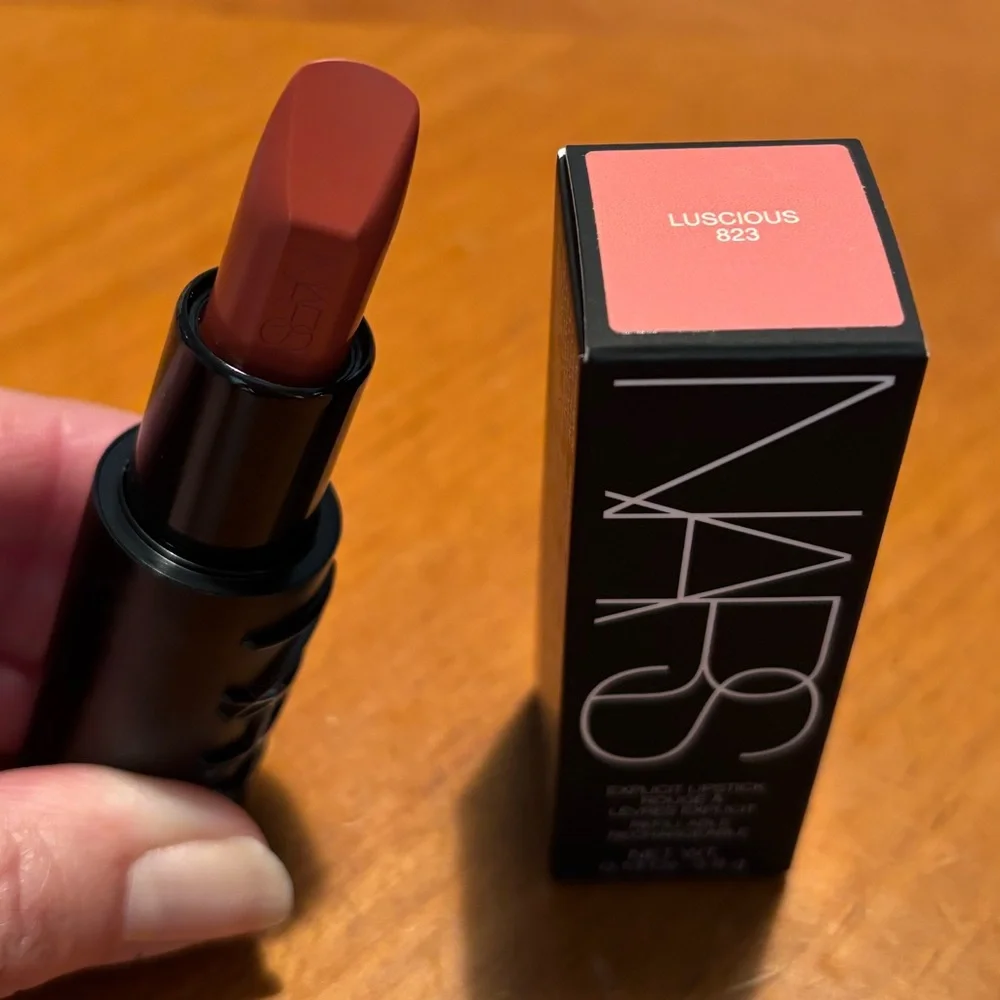 NARS Explicit Lipstick Luscious